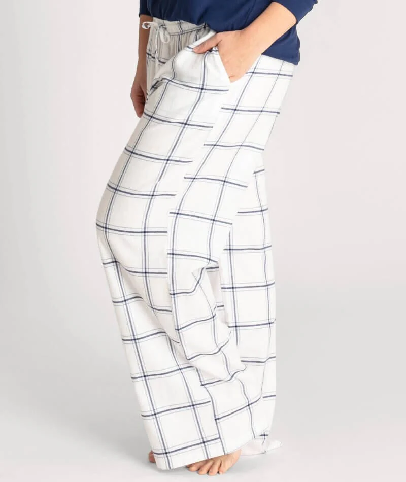 Ava & Audrey Amelia Brushed Cotton Pant - Ivory - Image 4
