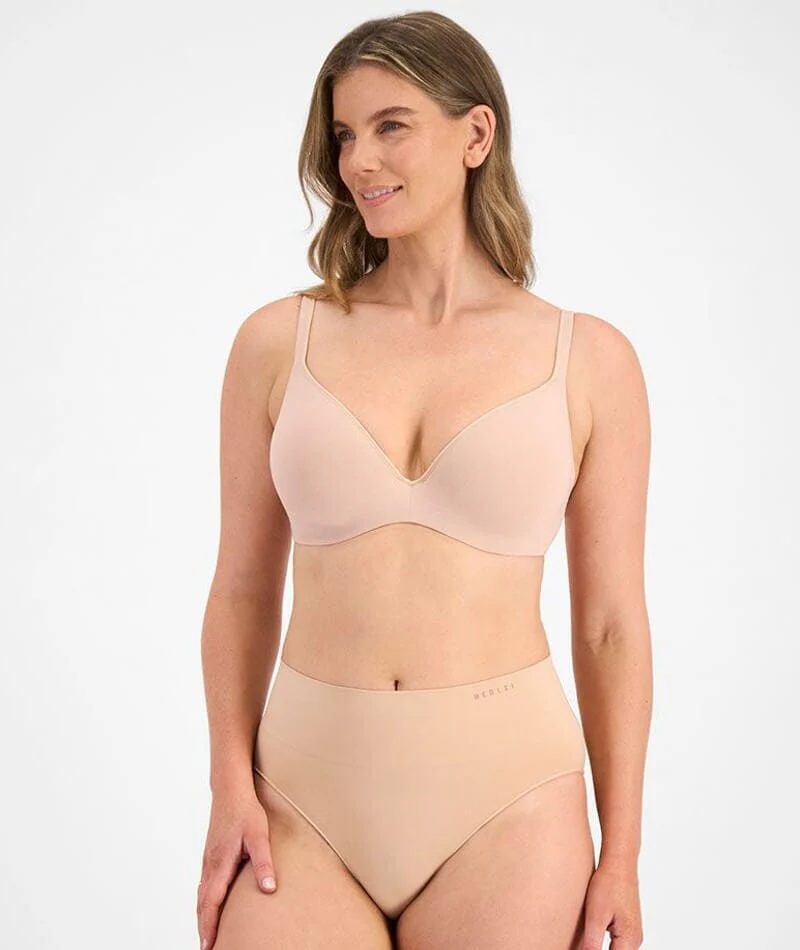Berlei Barely There Cotton Rich Bra - Nude - Image 4