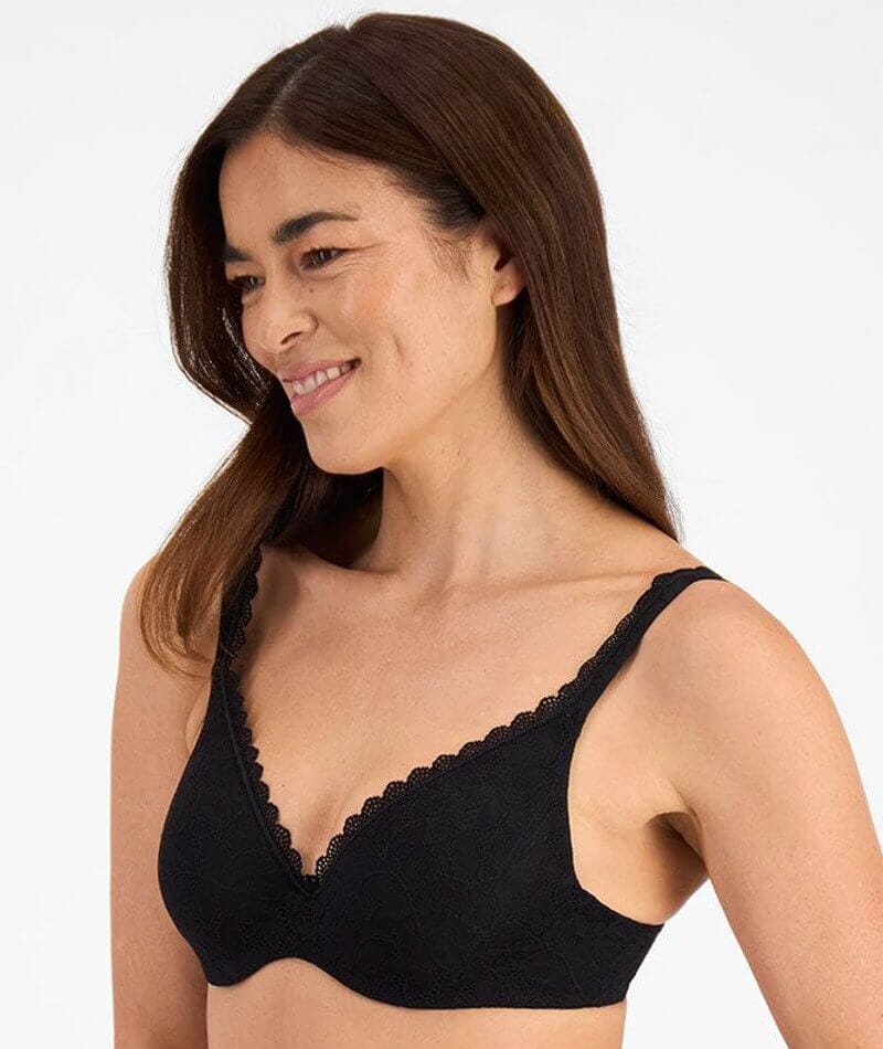 Berlei Barely There Lace Bra - Black - Image 3
