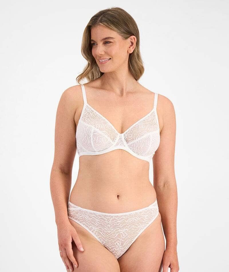 Berlei Because Lightweight Bra - White - Image 12