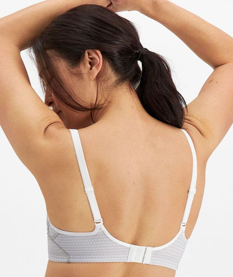 Berlei Electrify Underwire Sports Bra - White - Image 9