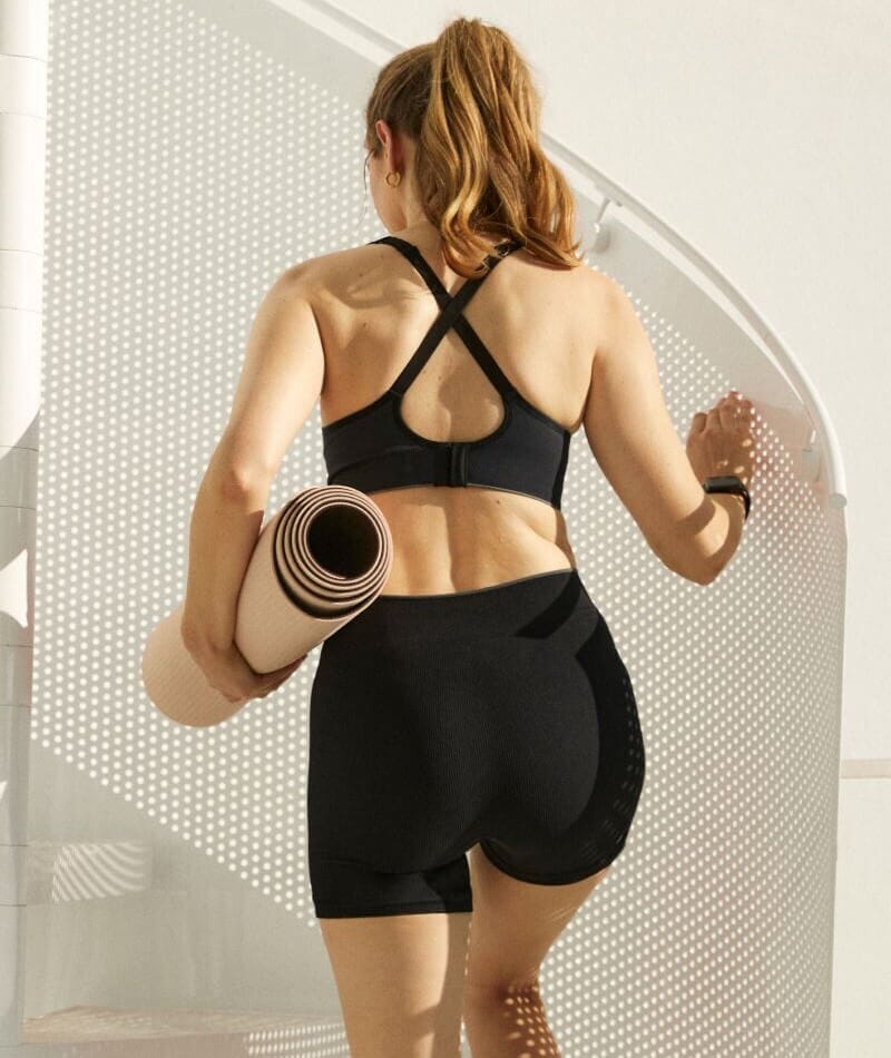 Berlei Movement Seamless Bra - Black - Image 7