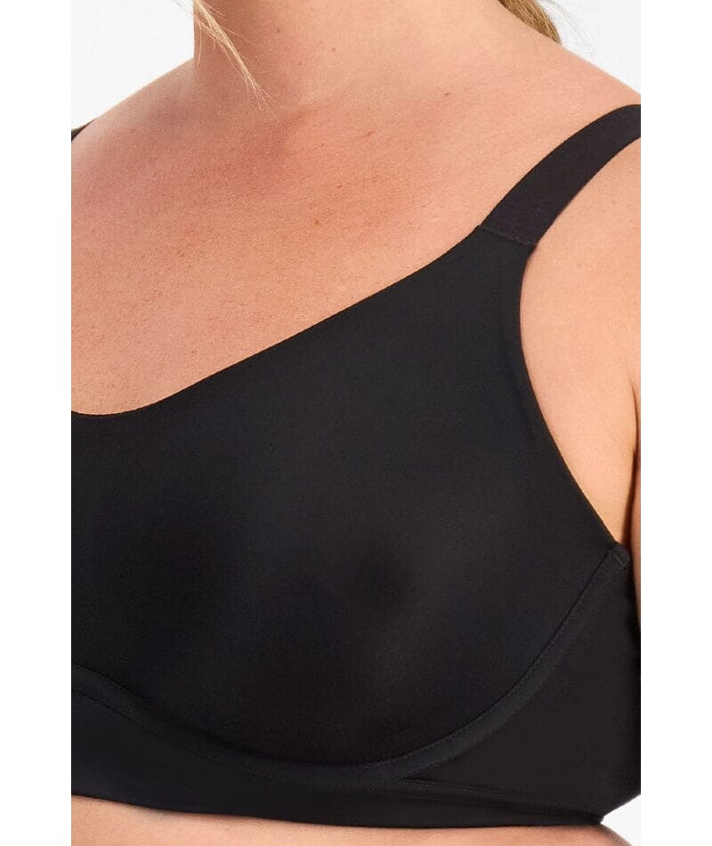 Berlei Smooth Power Underwire Sports Bra - Black - Image 8