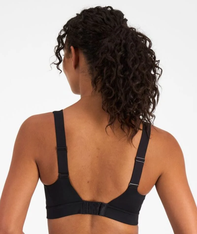 Berlei Smooth Power Wire-free Sports Bra - Black - Image 4