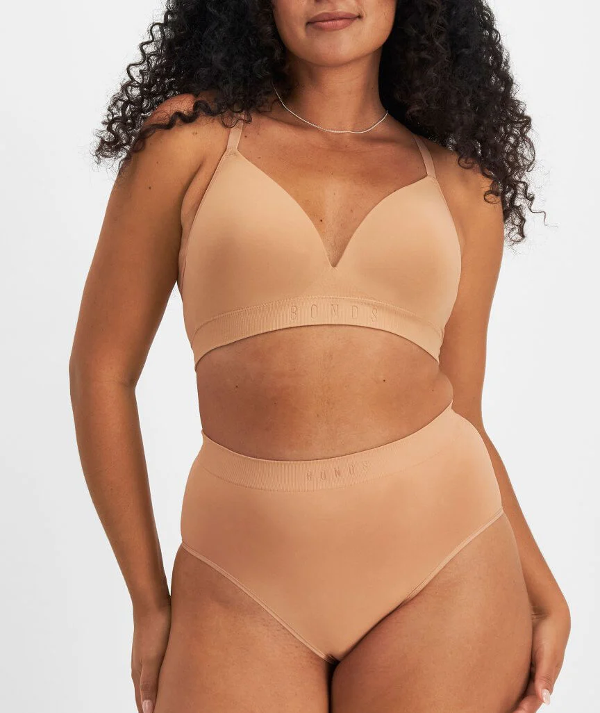 Bonds Bases Seamless Full Brief - Blush Latte - Image 4