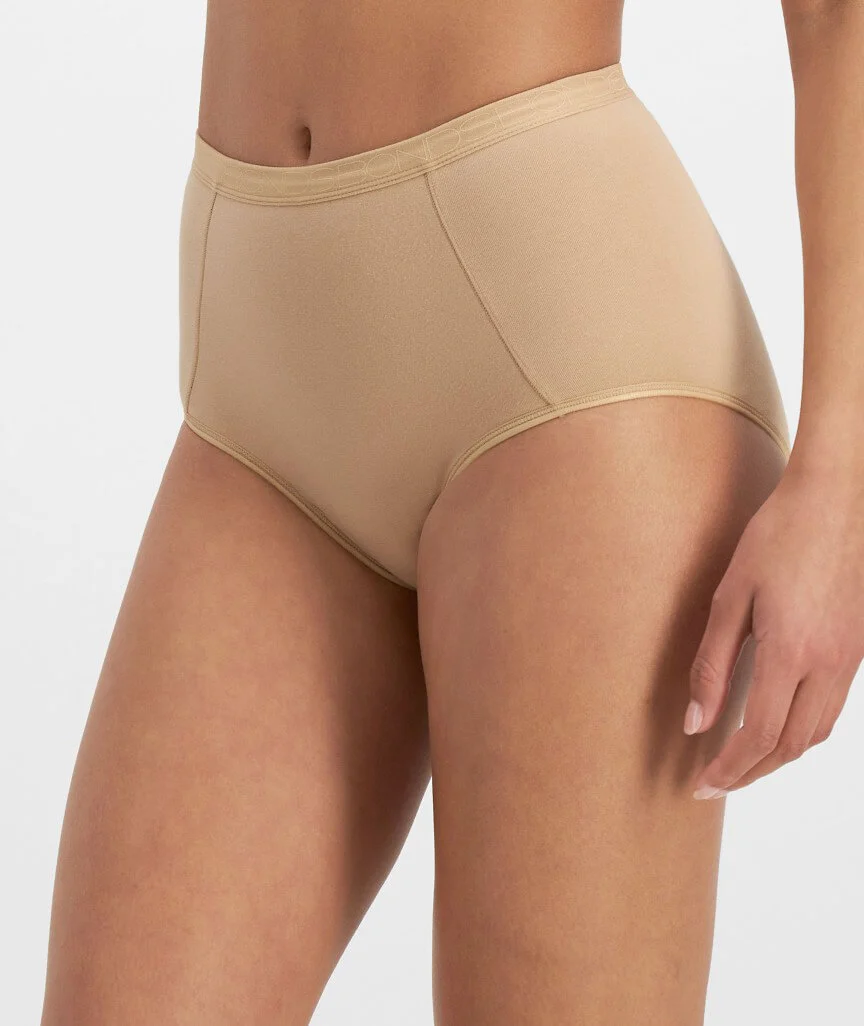 Bonds Shapers Control Full Brief - Skin - Image 3