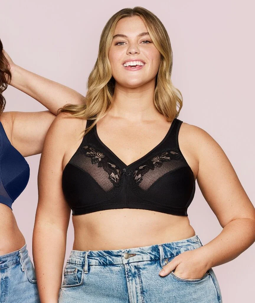 Glamorise Magiclift Minimizer Wire-Free Bra - Black - Image 2