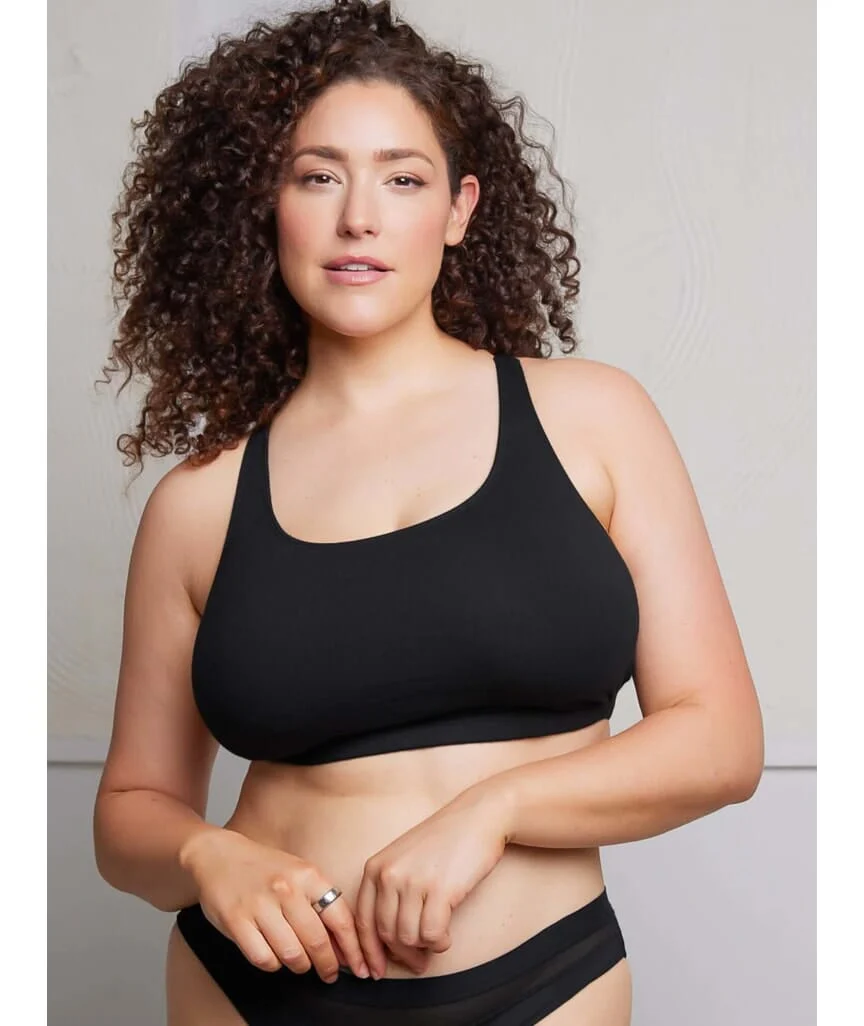 Leading Lady The Serena Wire-free Crop Top - Black - Image 6
