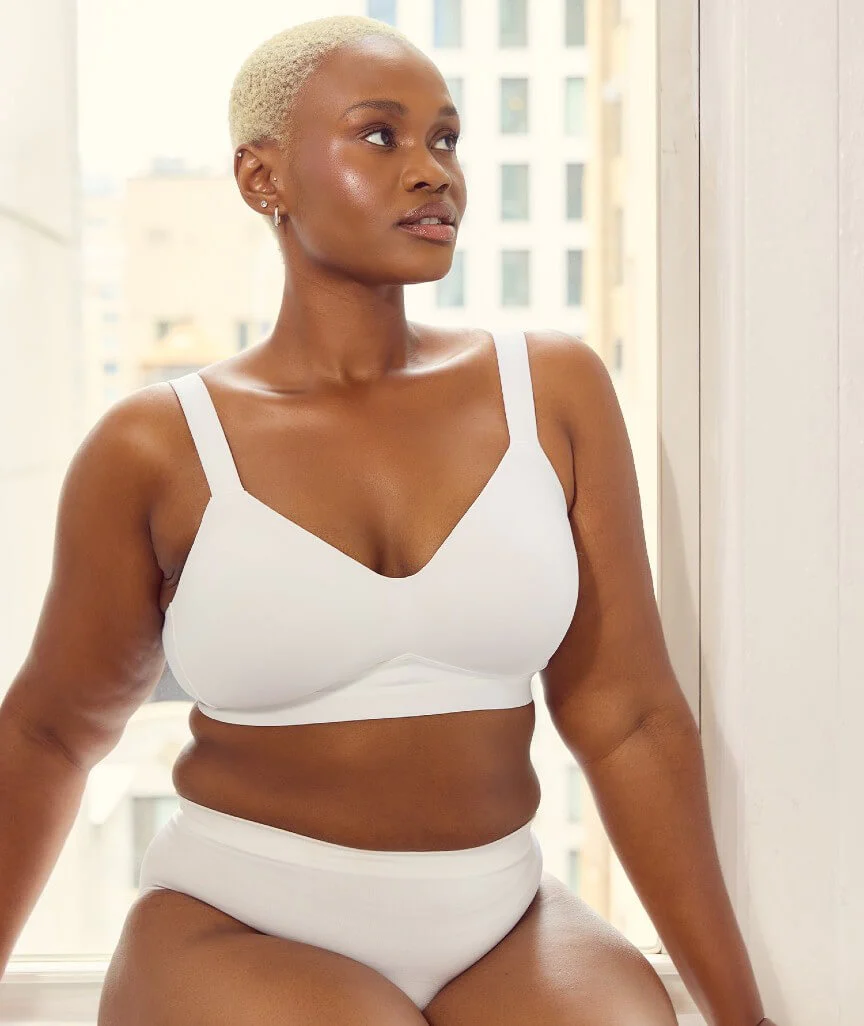 Leading Lady The Aurora Lightly Lined Microfiber Wire-free Bra - White - Image 4