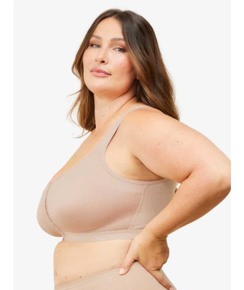 Leading Lady The Moira Front-Close Wire-Free Posture Bra - Sand - Image 3