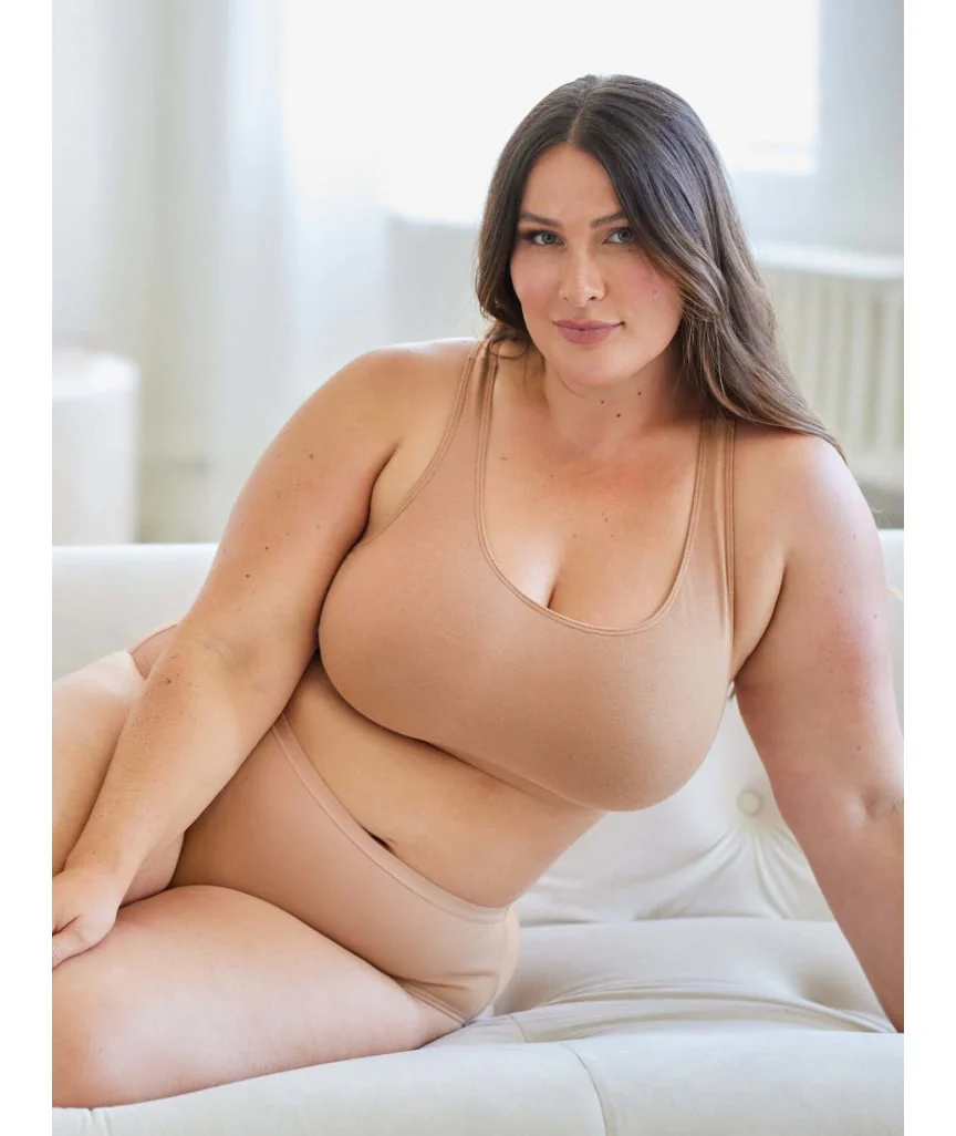 Leading Lady The Serena Wire-free Crop Top - Mocha - Image 4