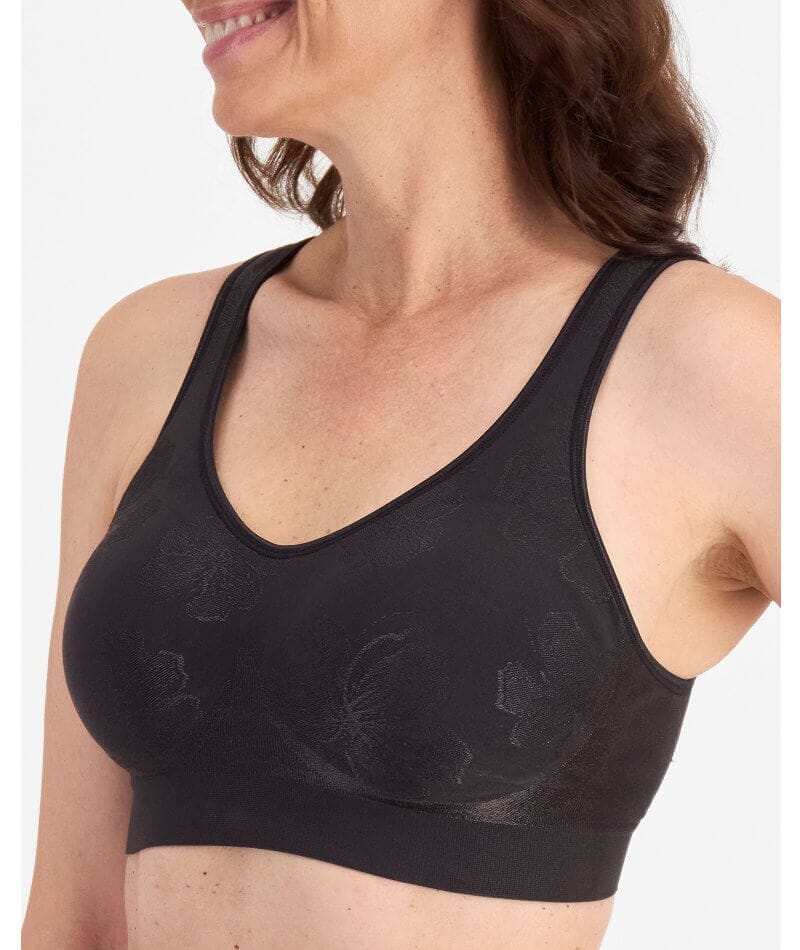 Playtex Comfort Revolution Contour Wire-free Bra - Black - Image 3