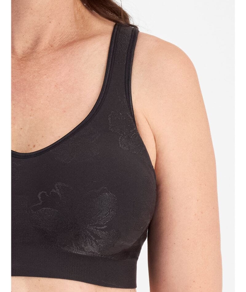 Playtex Comfort Revolution Contour Wire-free Bra - Black - Image 4