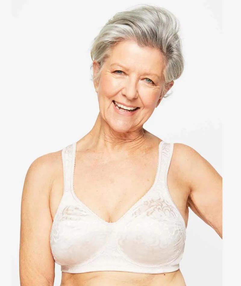 Playtex 18 Hour Ultimate Lift & Support Wire-Free Bra - Nude - Image 4