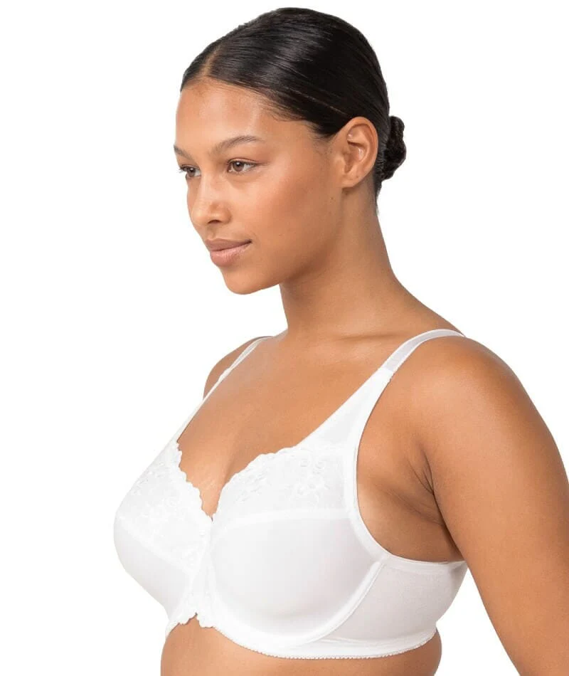 Triumph Embroidered Minimizer Bra - White - Image 9