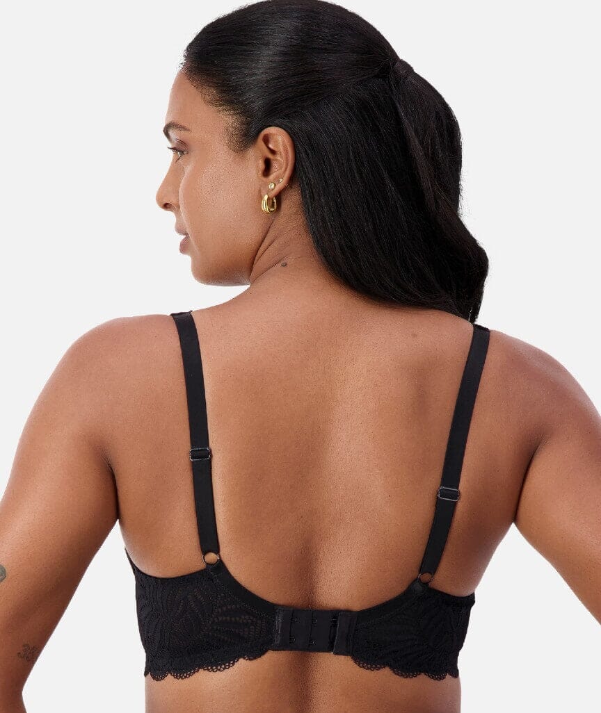 Triumph Essential Lace Balconette Bra - Black - Image 3