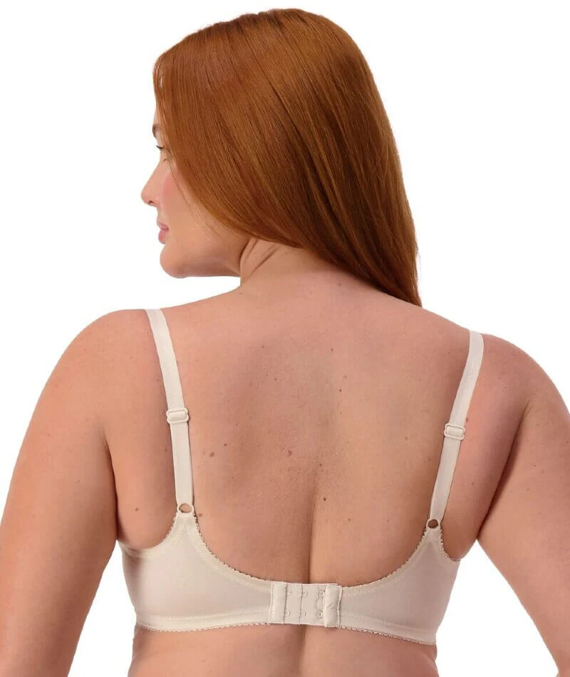 Triumph Everyday Moulded Bra - Fawn - Image 2