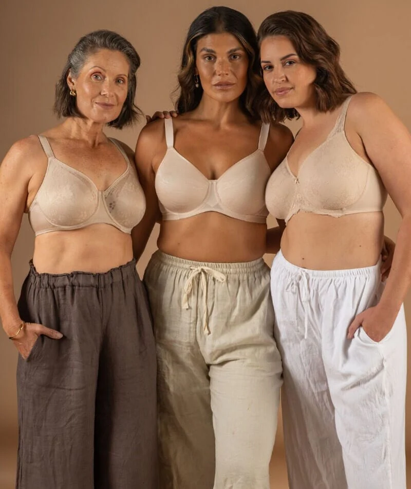 Triumph Lacy Minimizer Bra - New Beige - Image 8