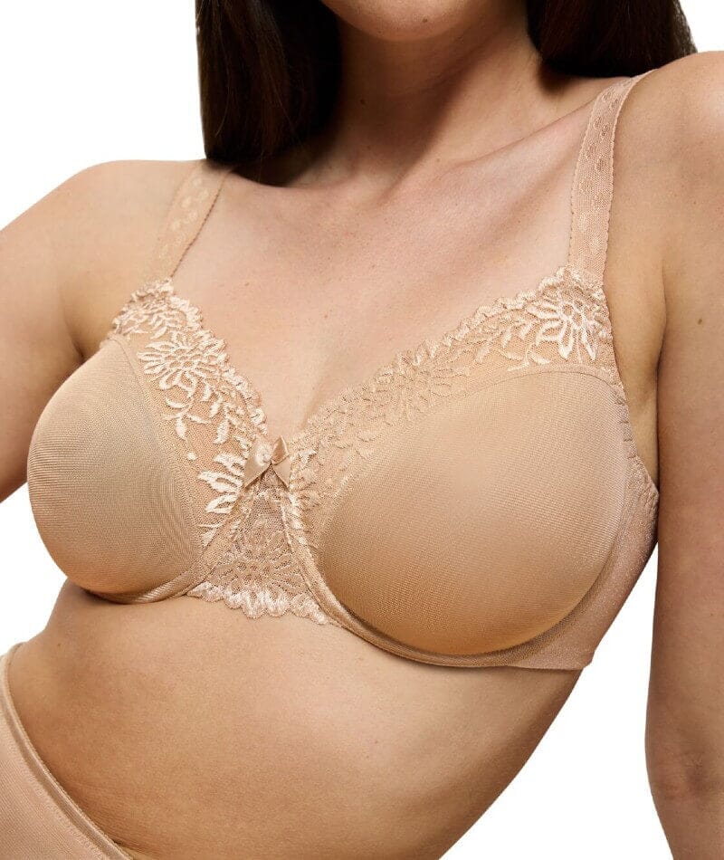 Triumph Ladyform Soft Minimizer Bra - Smooth Skin - Image 6