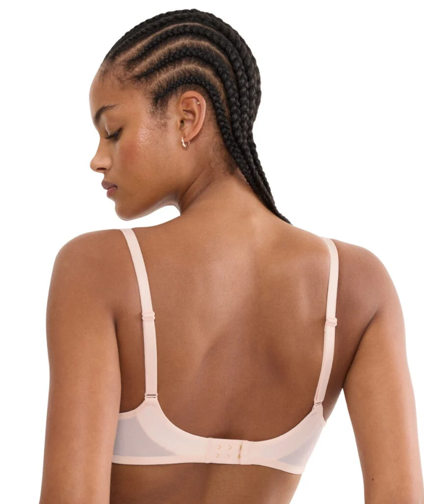 Triumph Palina Waves of Glow Balconette Underwire Non-Padded Bra - Porcelain - Image 2