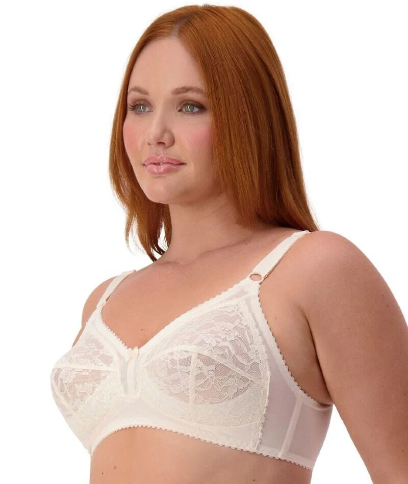 Triumph Poesie Firm Support Wire-free Bra - Fresh Powder - Image 7