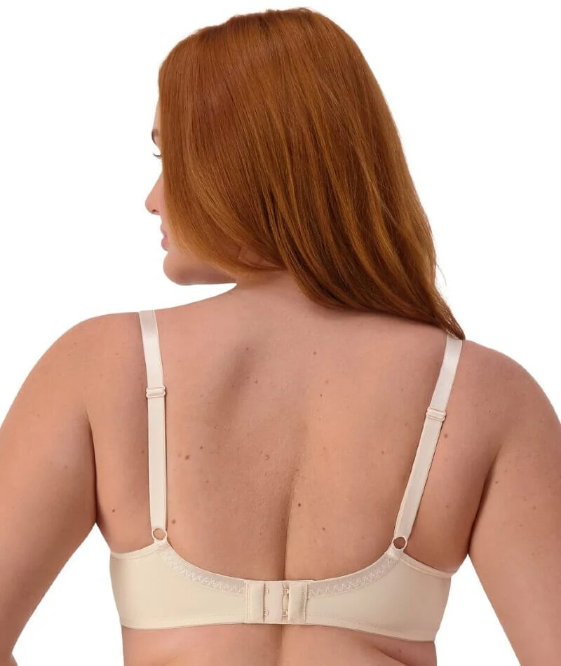 Triumph Gorgeous Luxury T-Shirt Bra - Teint - Image 3