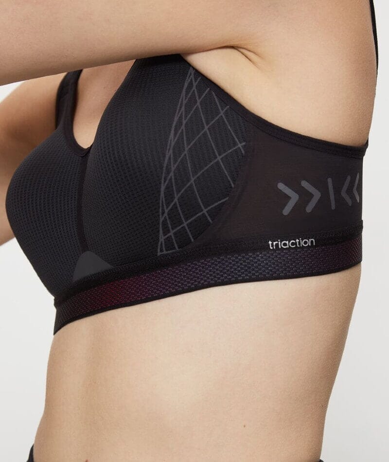 Triumph Triaction Cardio Flow Wire-free Sports Bra - Black - Image 4