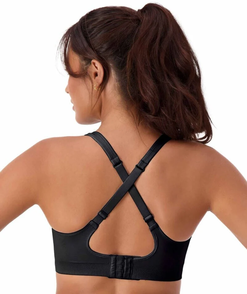 Triumph Triaction Ultra Seamfree Sports Bra - Black - Image 2
