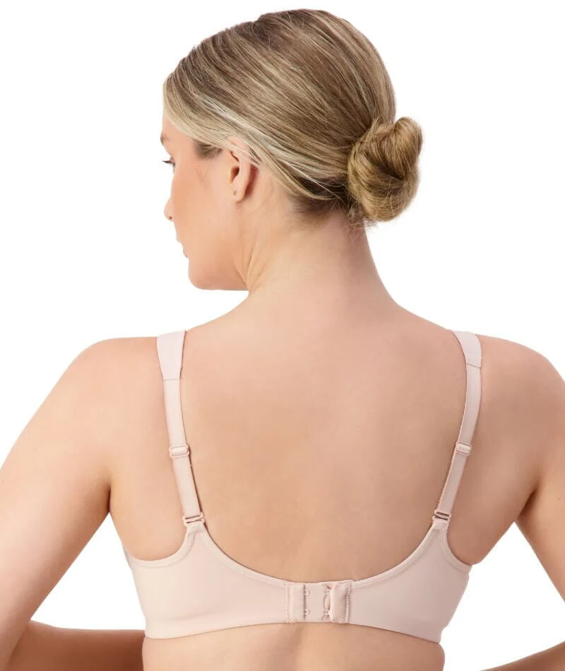 Triumph Triaction Ultra Underwired Padded Sports Bra - Fig Pink - Image 3