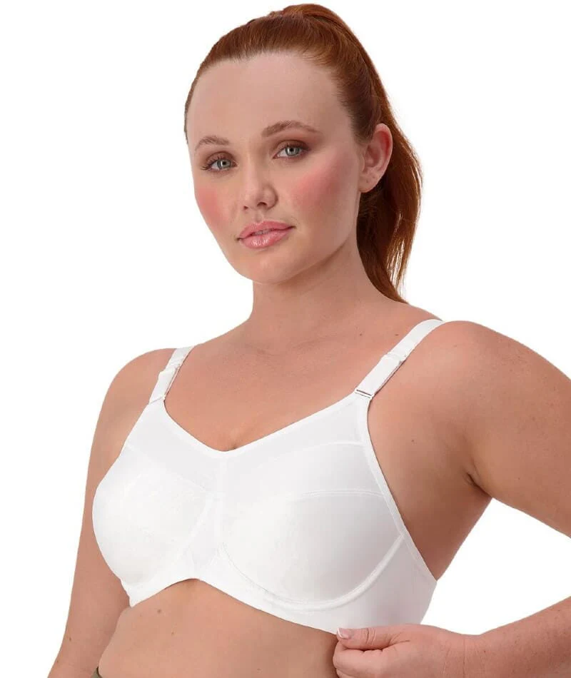 Triumph Triaction Ultra Underwired Sports Bra - White - Image 9