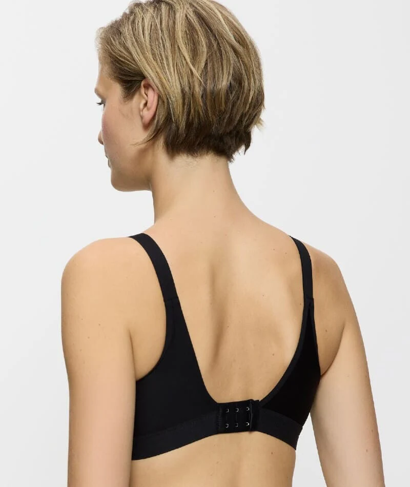 Triumph Triaction Wellness Wire-free Sports Bra - Black - Image 2