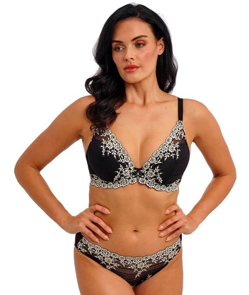 Wacoal Embrace Lace Plunge Underwire Bra - Black - Image 9
